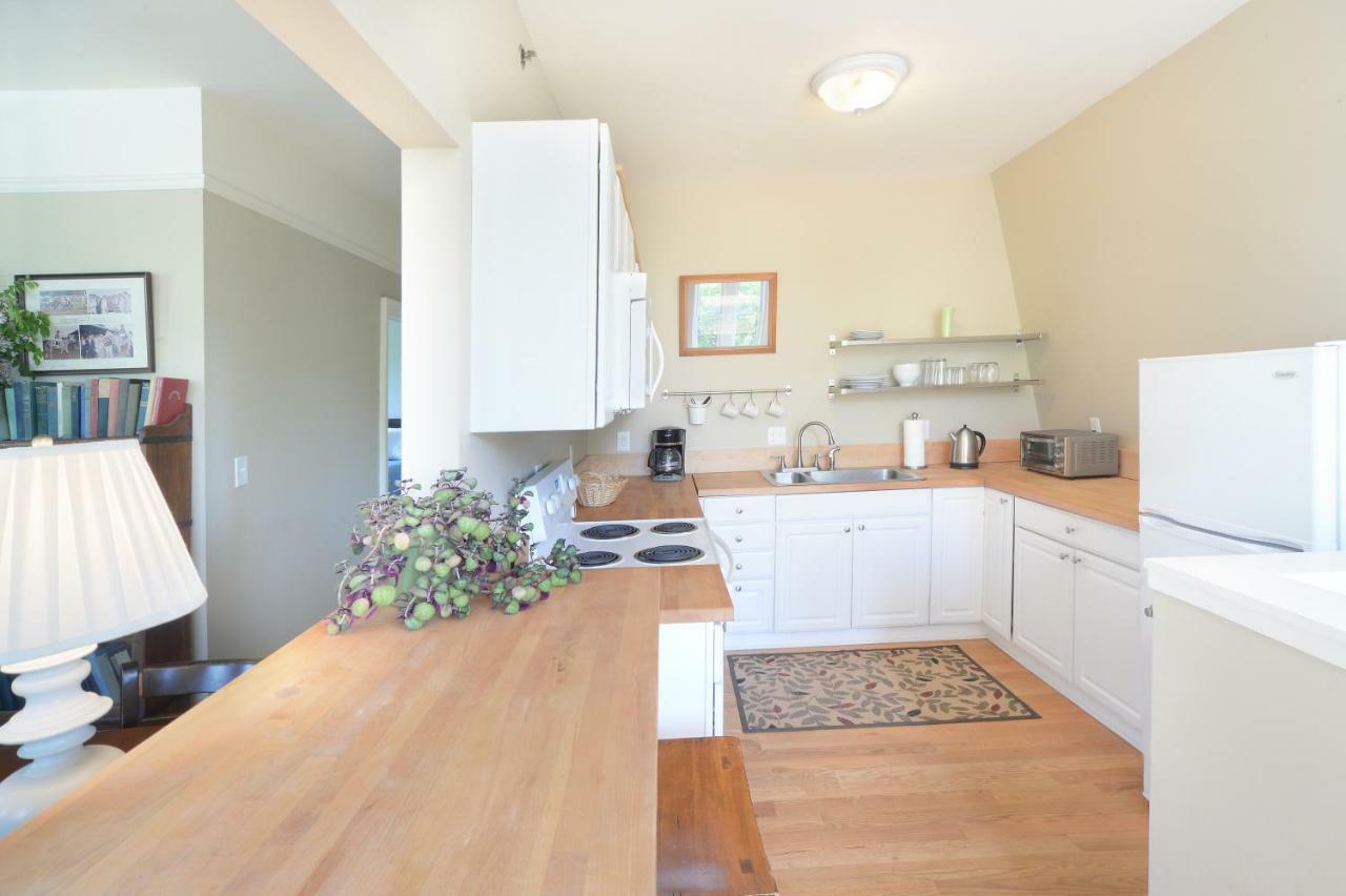 The Springwater Bed And Breakfast ซาราโทกาสปริงส์ ภายนอก รูปภาพ