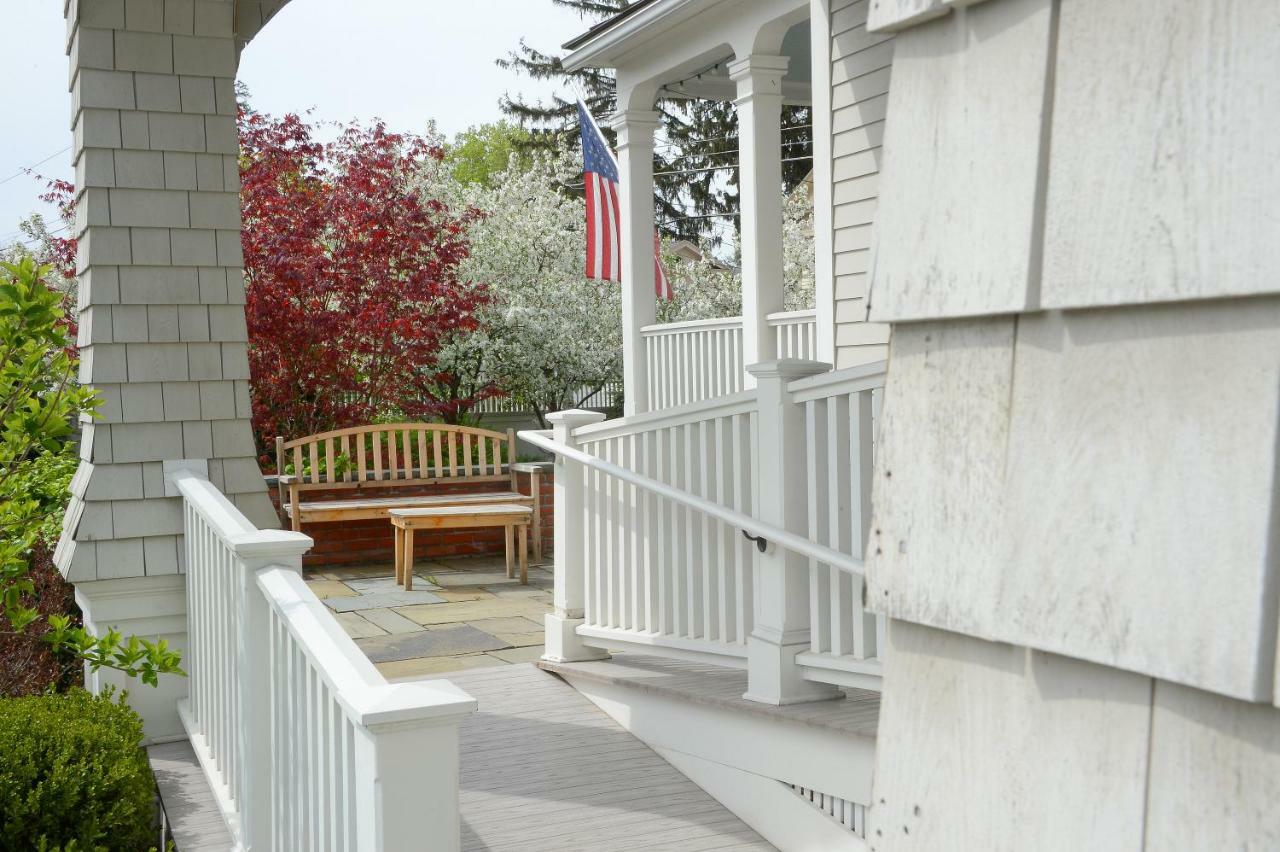 The Springwater Bed And Breakfast ซาราโทกาสปริงส์ ภายนอก รูปภาพ