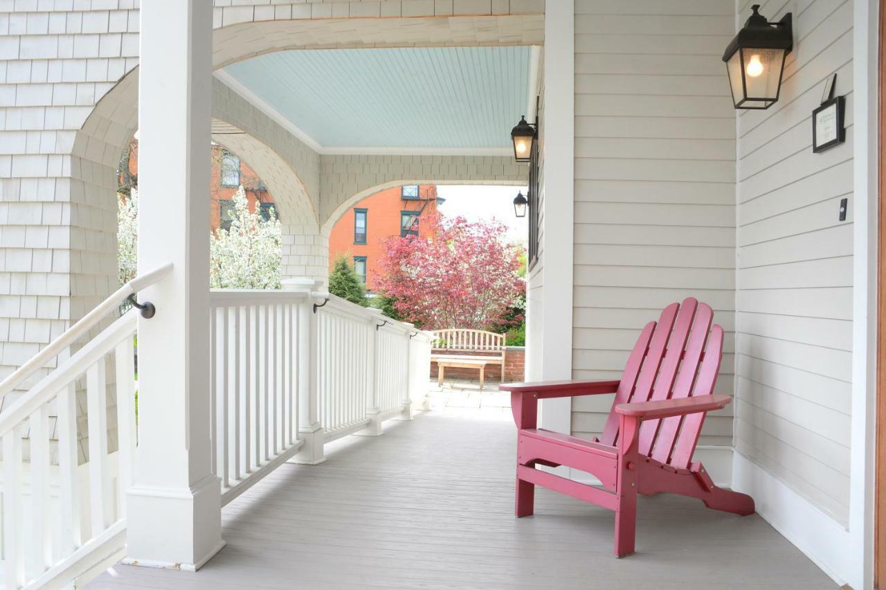 The Springwater Bed And Breakfast ซาราโทกาสปริงส์ ภายนอก รูปภาพ