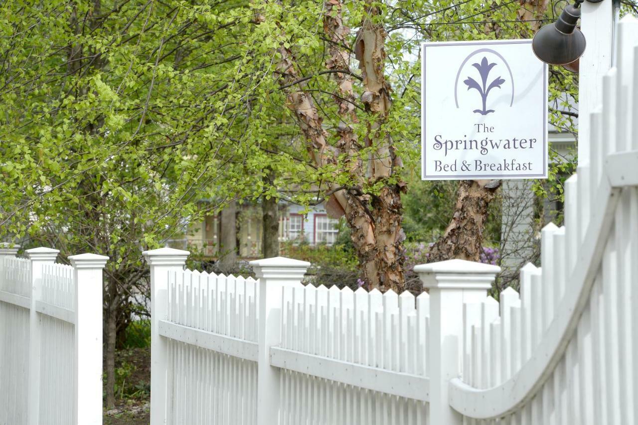 The Springwater Bed And Breakfast ซาราโทกาสปริงส์ ภายนอก รูปภาพ